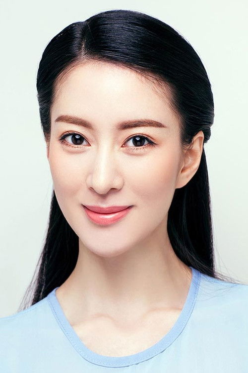 Michelle Yang as Ren Fei