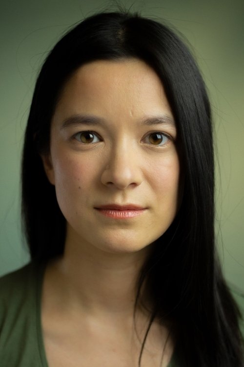 Ainsleigh Barber as Ellen Chen