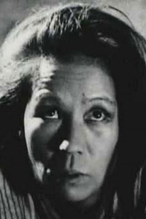 Yoshie Nakagawa as Tea Shop Lady