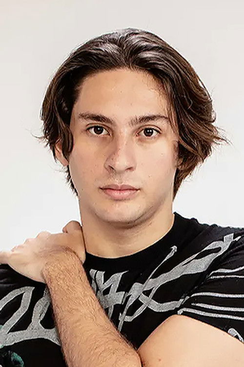 Lourenço Dantas as João Paulo (JP)