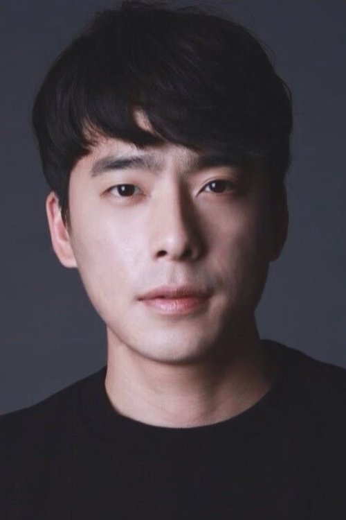 Lee Seung-jin as Driver