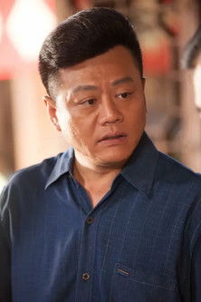 Wang Yuzheng as 郑大帅