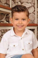 Emir Özyakışır as Güneş Bölükbaşı