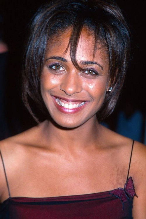 Taryn Carter as Francine