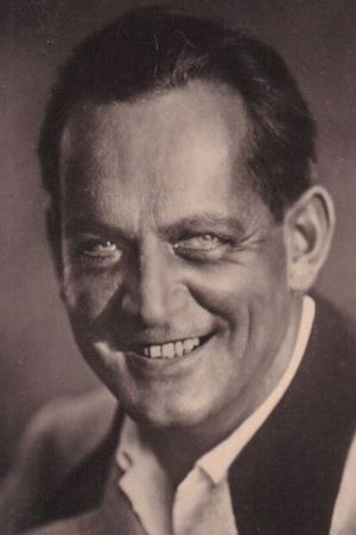 Hanns Beck-Gaden as Mosner Lenz