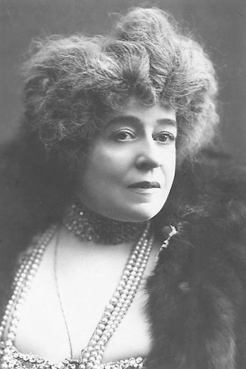 Mrs. Leslie Carter as Mrs. Borg