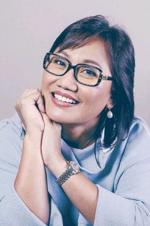 Olivia M. Lamasan as Clerk of Court