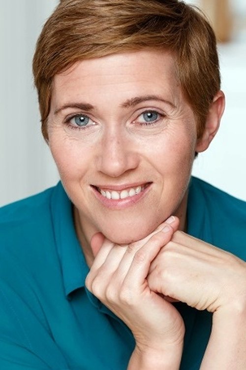 Marie Courtel as Josiane