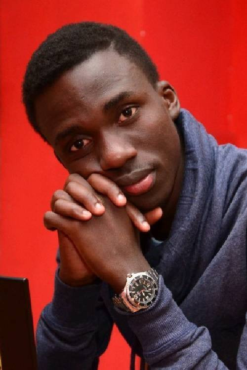 Henry Onyango as Self