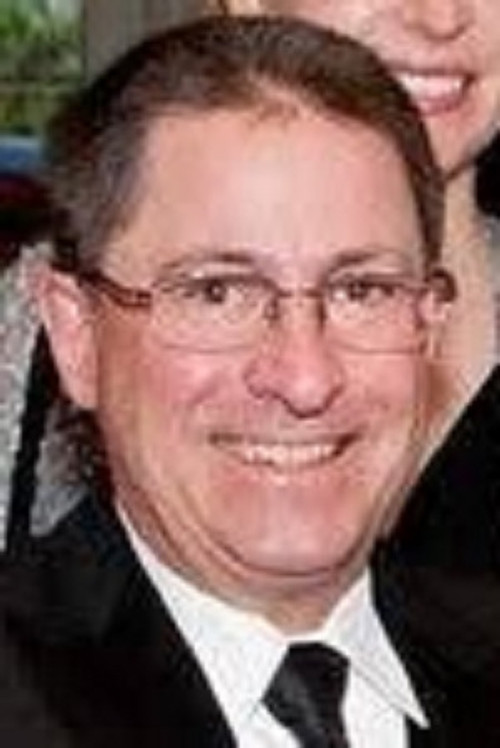 Glenn Mendelson as Schroeder / Shermy (voice)