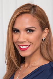 Adrianna Edwards as Verona