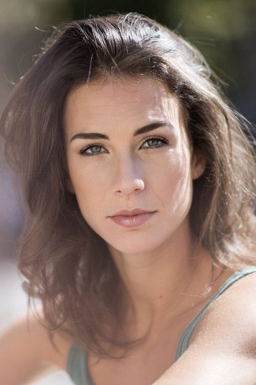 Michelle Carpente as Valentina