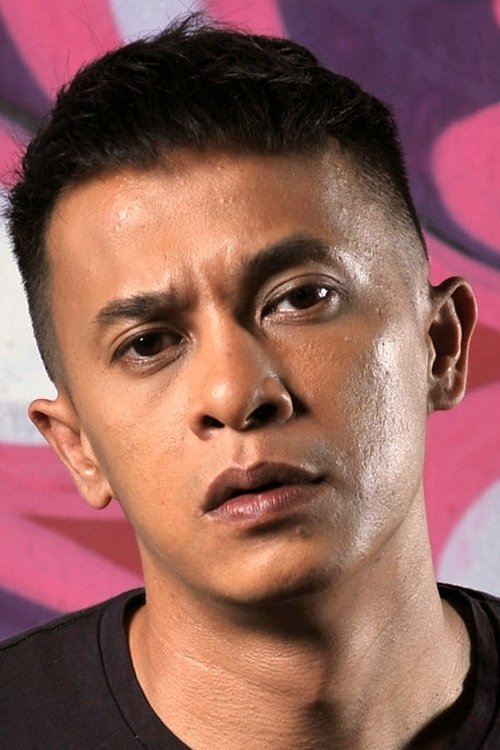 Zahiril Adzim as Hussein