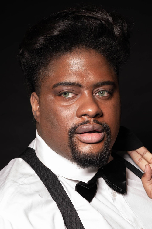 Aciel Martinez Pol as Thomas Williamson