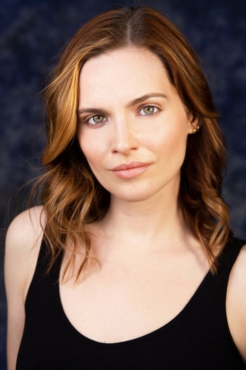 Raeden Greer as Steph