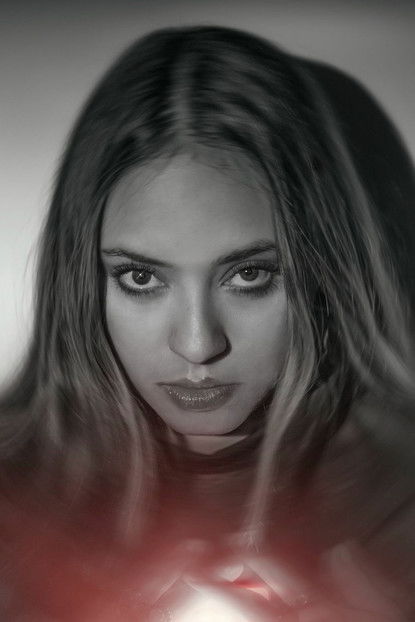 Melissa Gedeón as (voice)