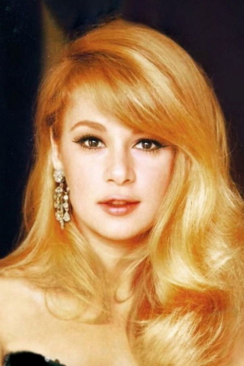 Aliki Vougiouklaki as Marina