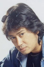 Aman Shah as Ayahanda Razali
