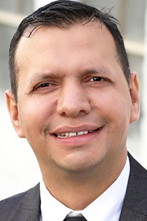 Rosemberg Salgado as Miguel