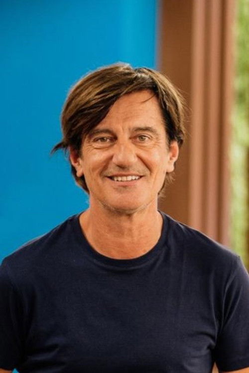 Thodoris Koutsogiannopolos as Himself