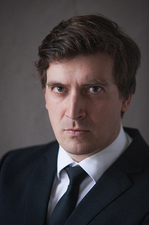 Michael Pitthan as Captain Ernst von Vanselow