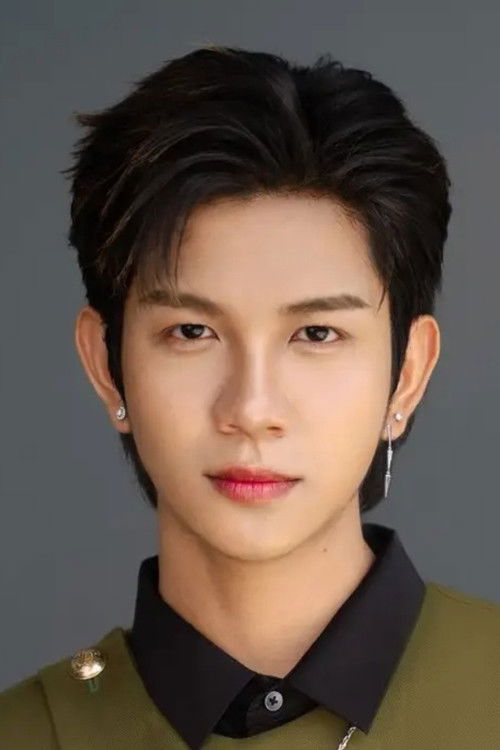 Zaw Shine Htet as Hlyan