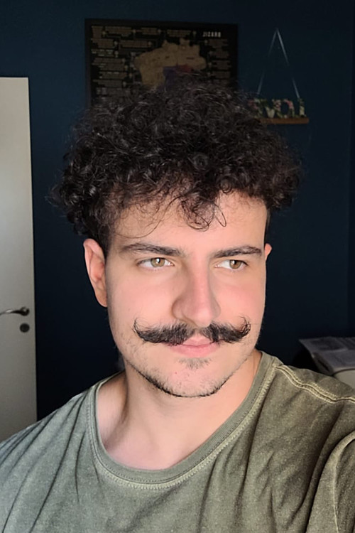 André Andrusaitis as Fernando Vittare