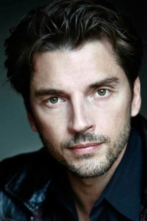 Anthony Debaeck as Guide