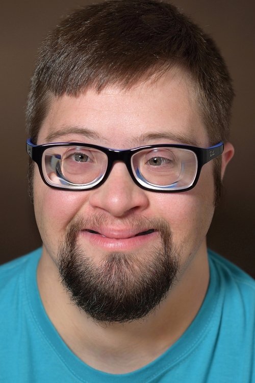 Kevin Iannucci as Justin