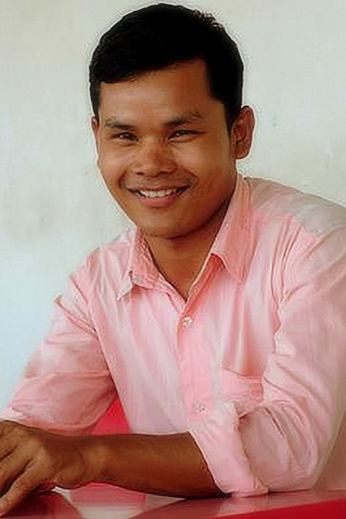 Sumangal as Train Passenger