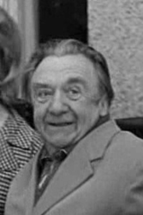 Nikolai Rozhkov as Guest