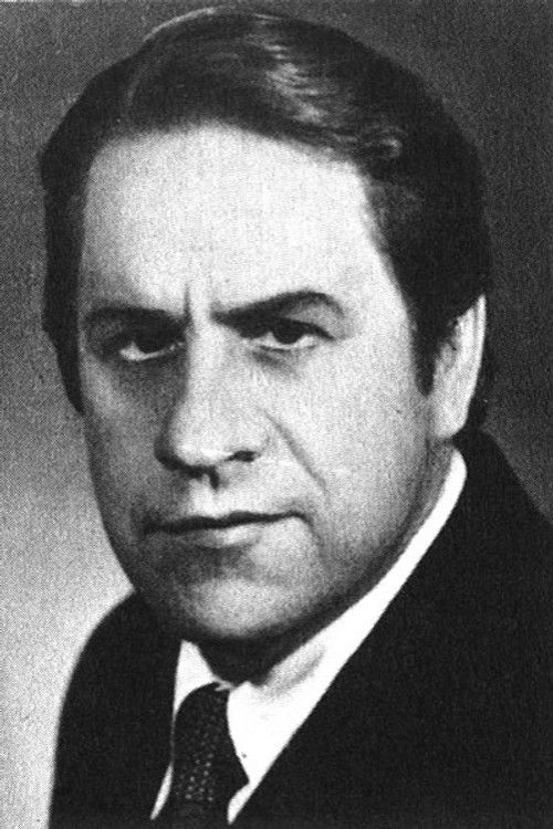 Yuri Stupakov as doctor in hospital