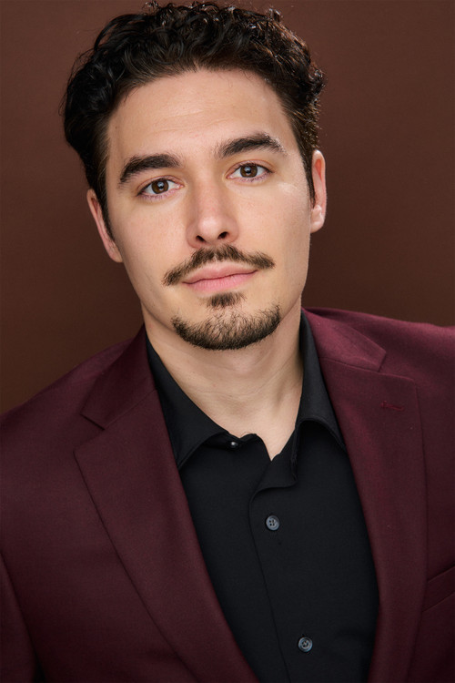 Ethan Itzkow as Eric