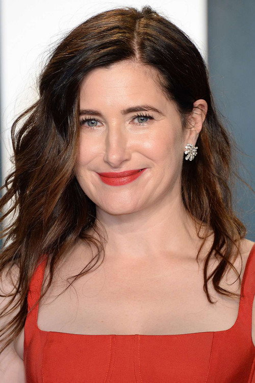 Kathryn Hahn as Tracy