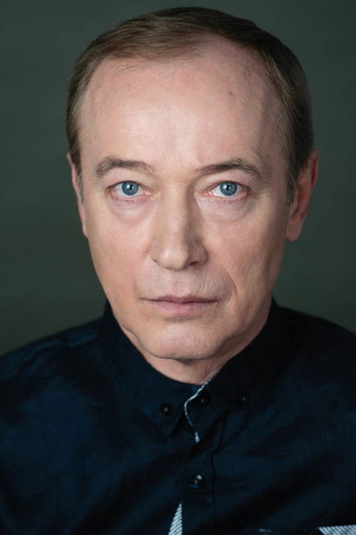 Sergey Kagakov as Саша Ивицкий