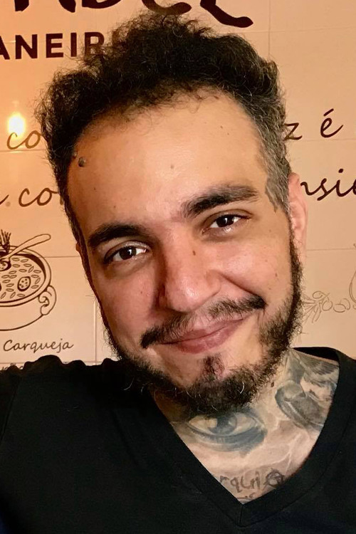 Ricardo Antunes Martins as Guitarrista da banda