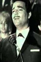 Petros Anagnostakis as Singer