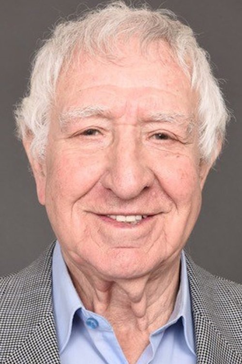 Román Ariznavarreta as Oficial 2 (as Román Ariz Navarreta)