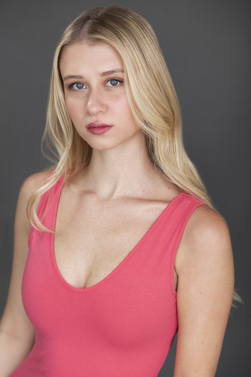 Alexis Berent as Cassie
