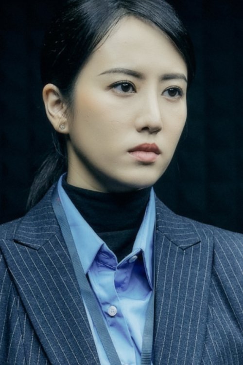 Cai Deheng as Karen