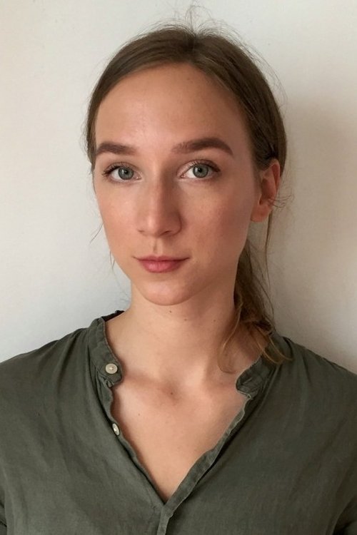 Maria Kriisa as Nana