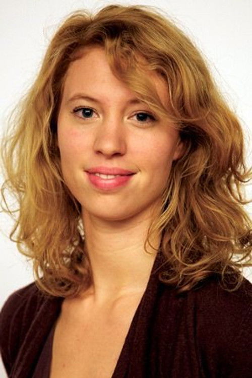 Maud Dolsma as Liesbeth