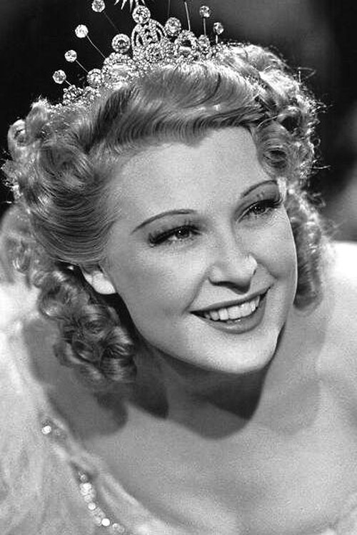 Miliza Korjus as Carla Donner