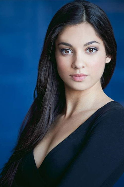 Madison Cheeatow as Kirsten