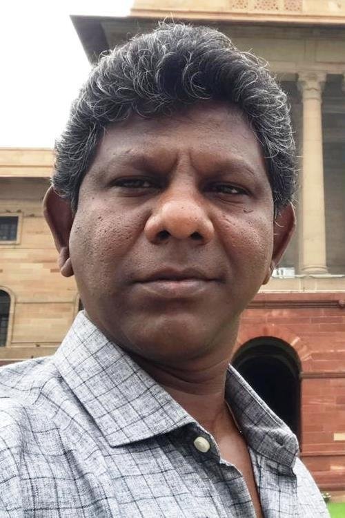 Boxer Dheena as Prisoner