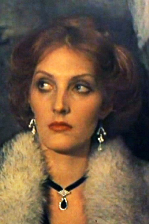 Svetlana Romashko as Dige