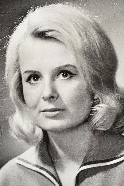 Eve Kivi as Лайма, радистка