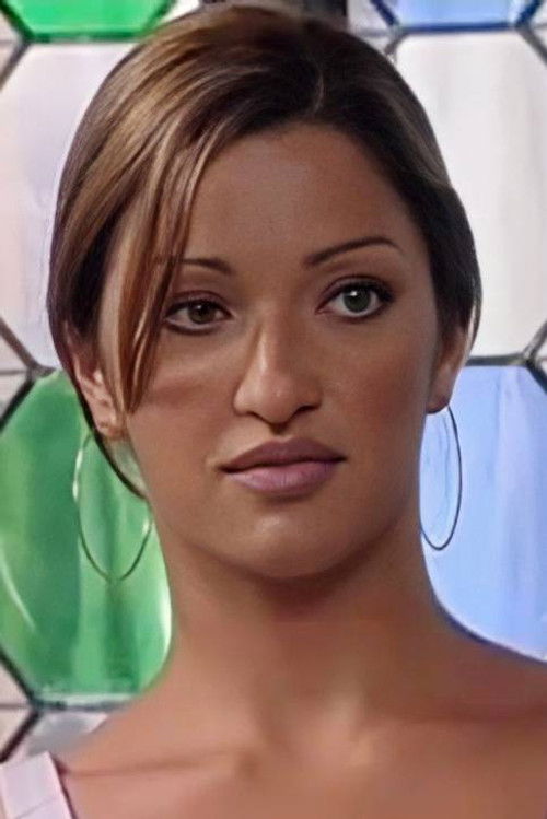 Emily Crawford as Roberta