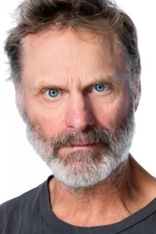 Alex Van as Pete Morris