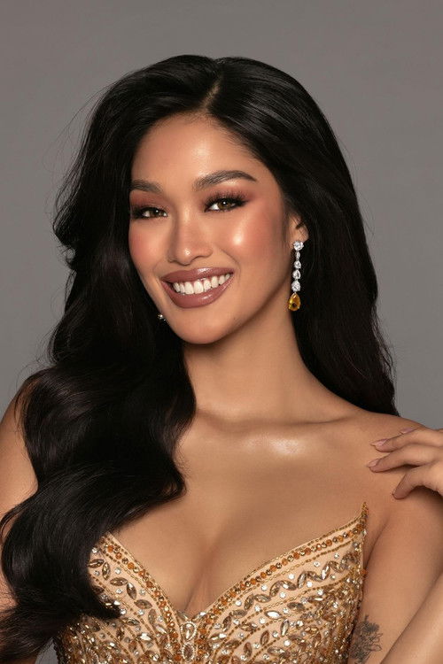 Dia Maté as Self - Celebrity Performer